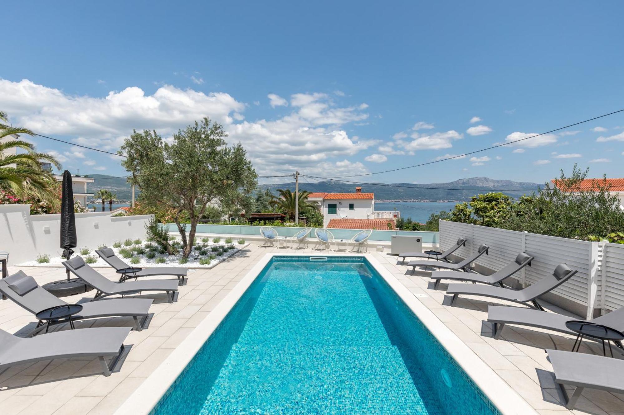 Apartments Marina Τρογκίρ Εξωτερικό φωτογραφία
